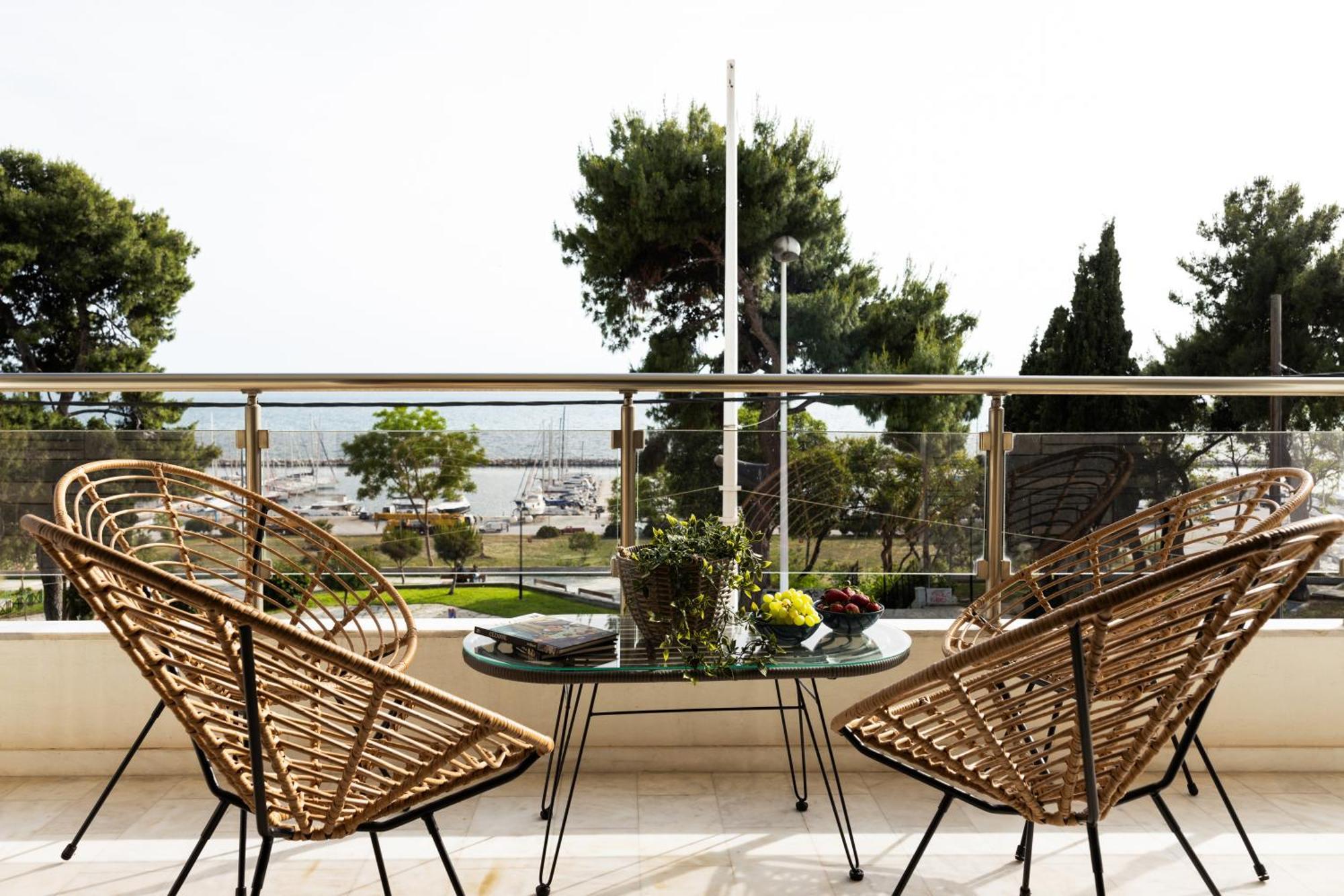 Champagne Sea View Apartment By Binobi! Thessaloníki Exteriör bild